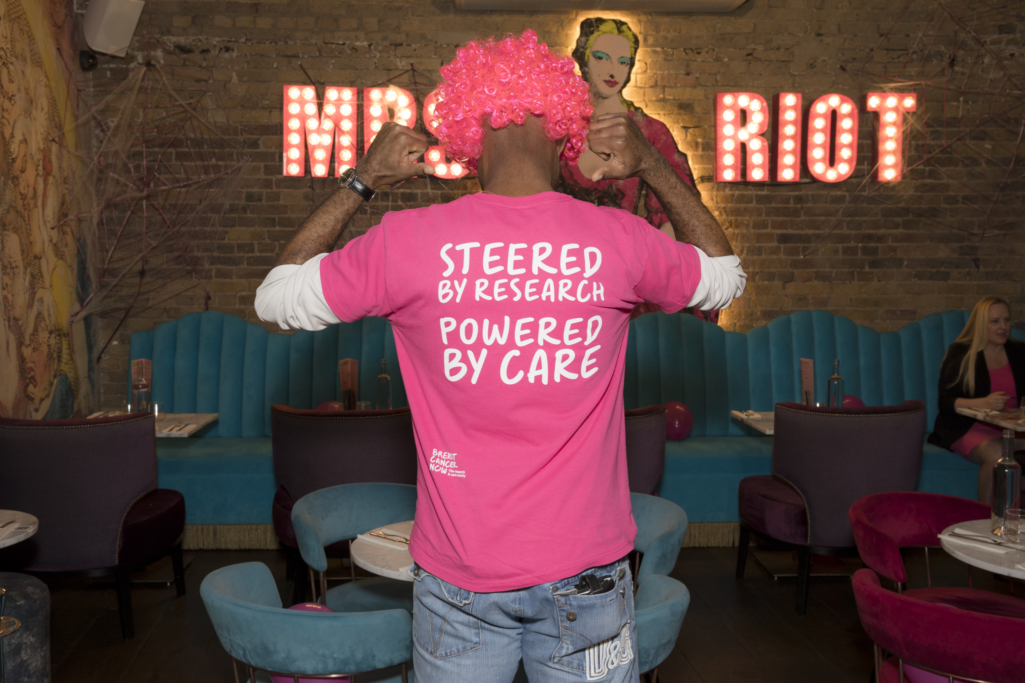 wonderful-communications-the-pink-party-in-aid-of-breast-cancer-now